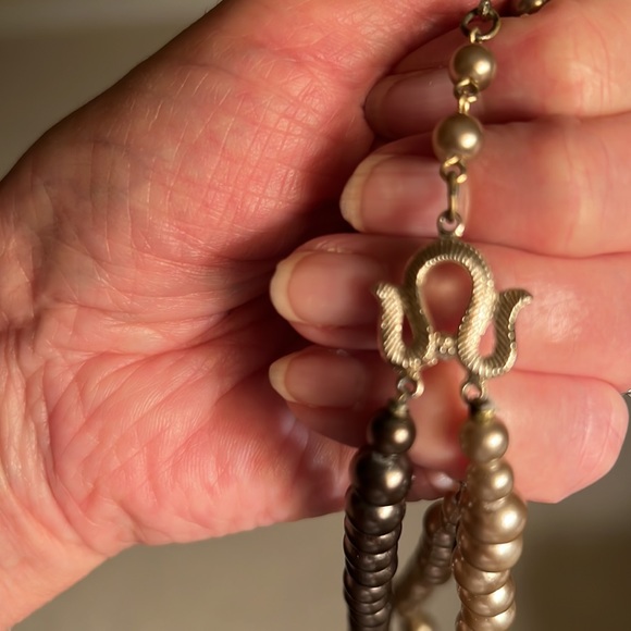 Vintage Japan Two Row Faux Pearl Necklace Graduated Faux Pearls Adjustable - Picture 11 of 15